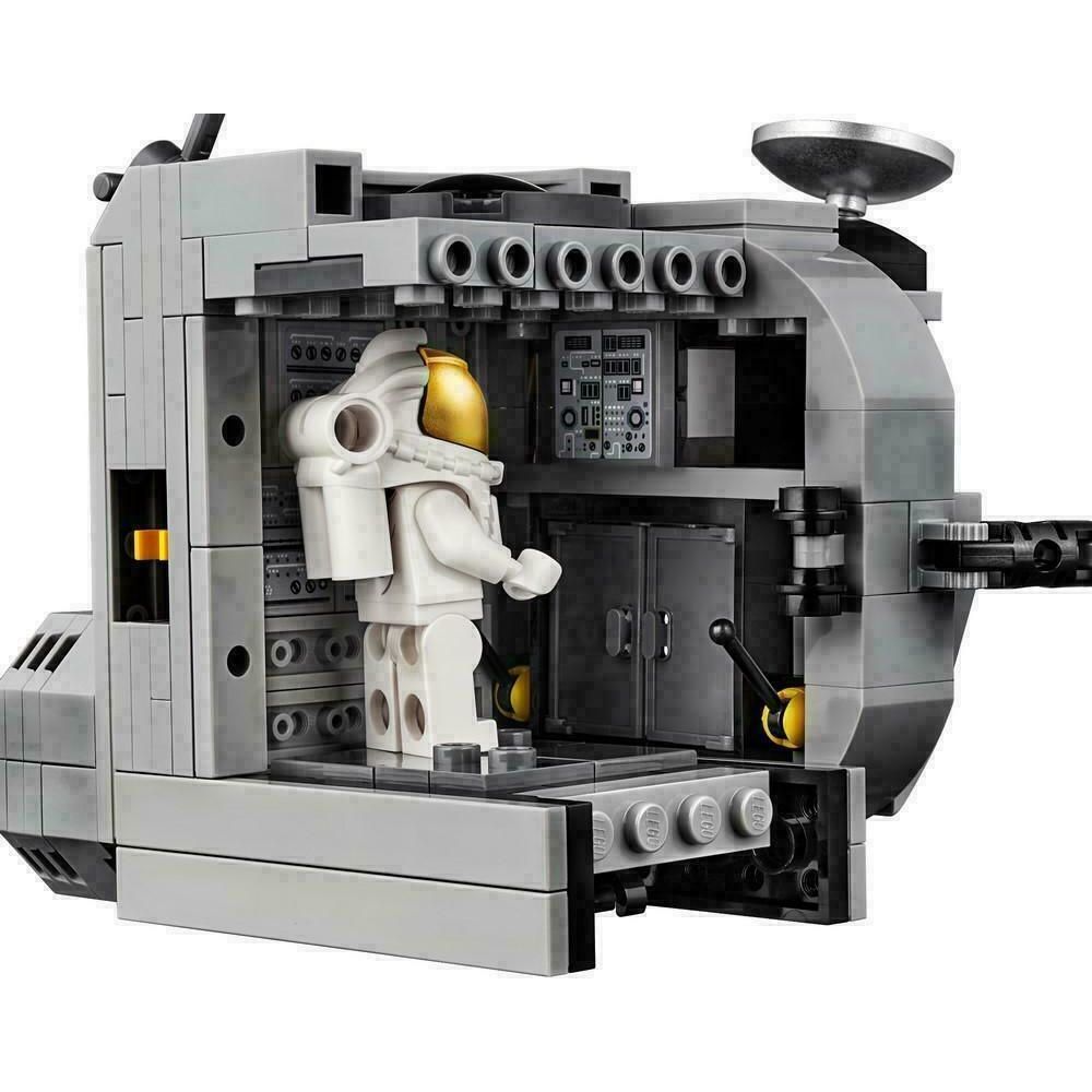 Lego Creator NASA Apollo 11 Lunar Lander 10266