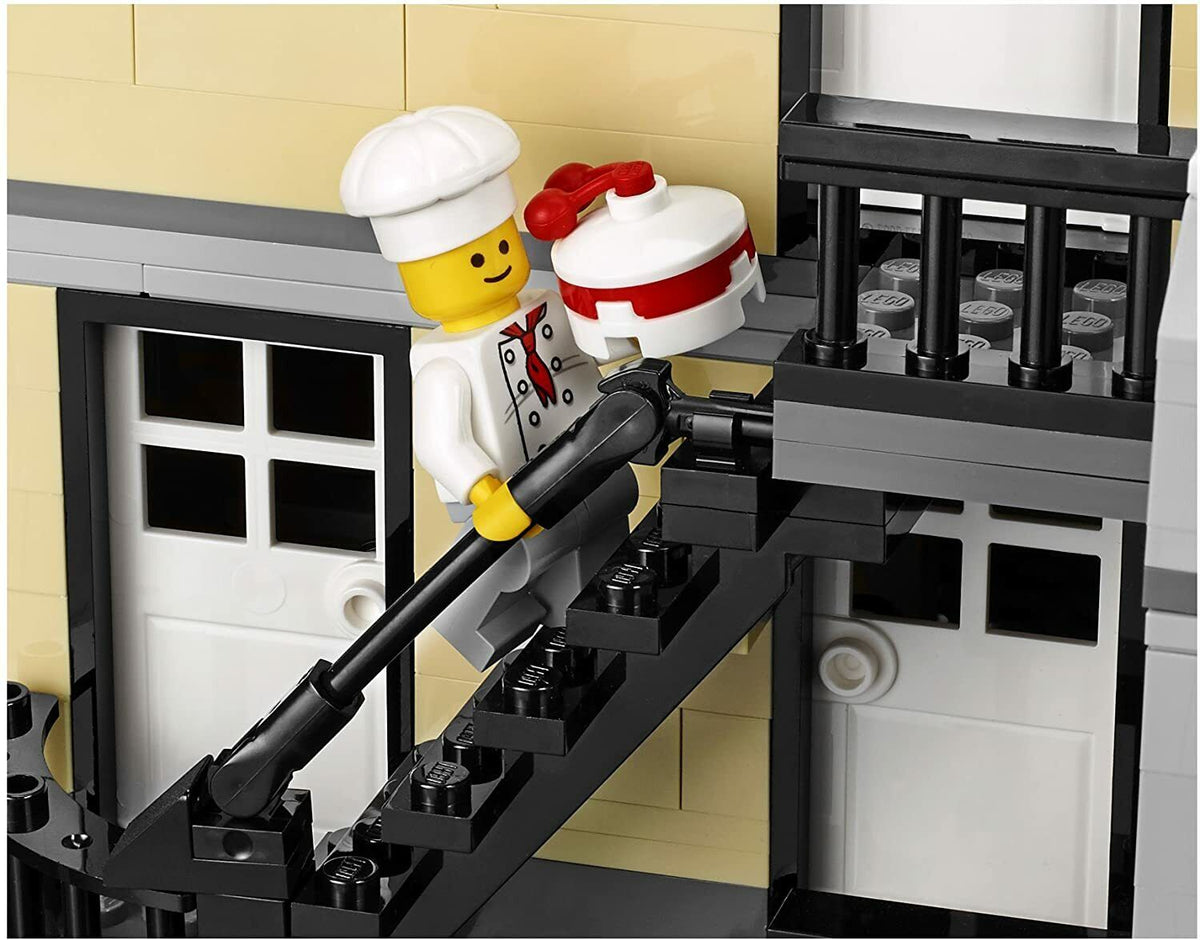 *Brand New* LEGO CREATOR Expert Assembly Square 10255 | AUS Stock - Hard to Find