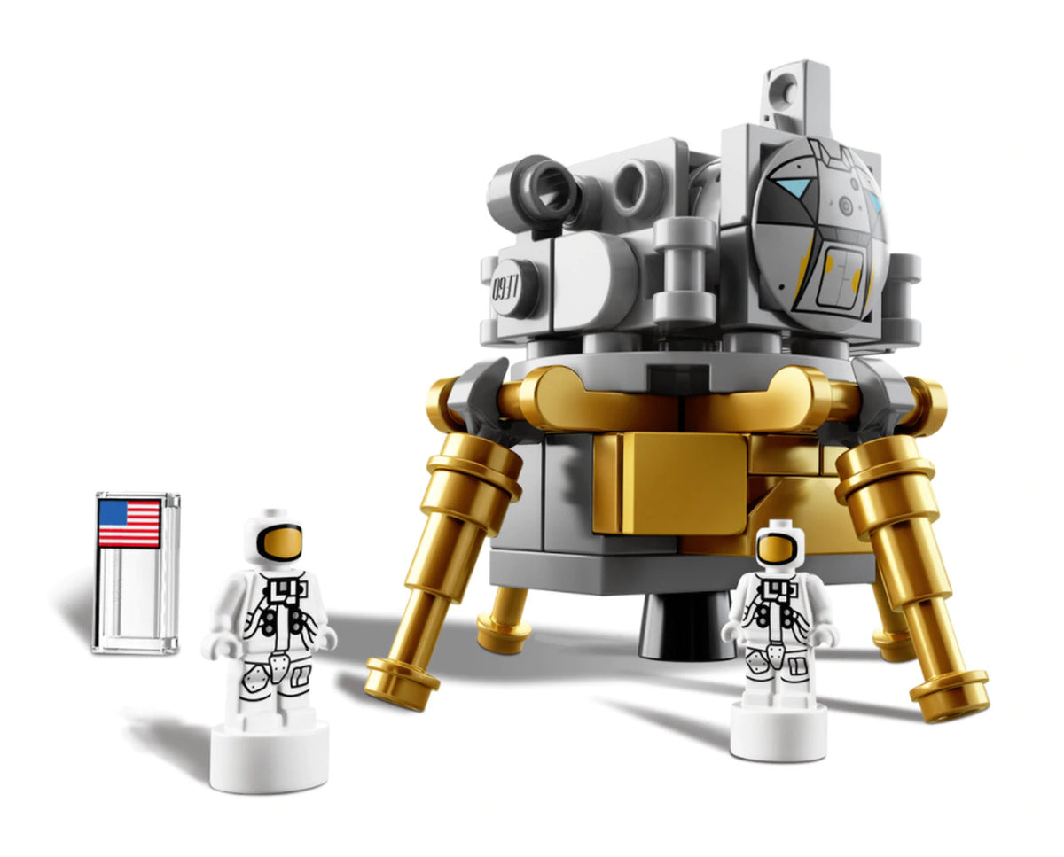 LEGO Ideas: Saturn V Rocket 92176