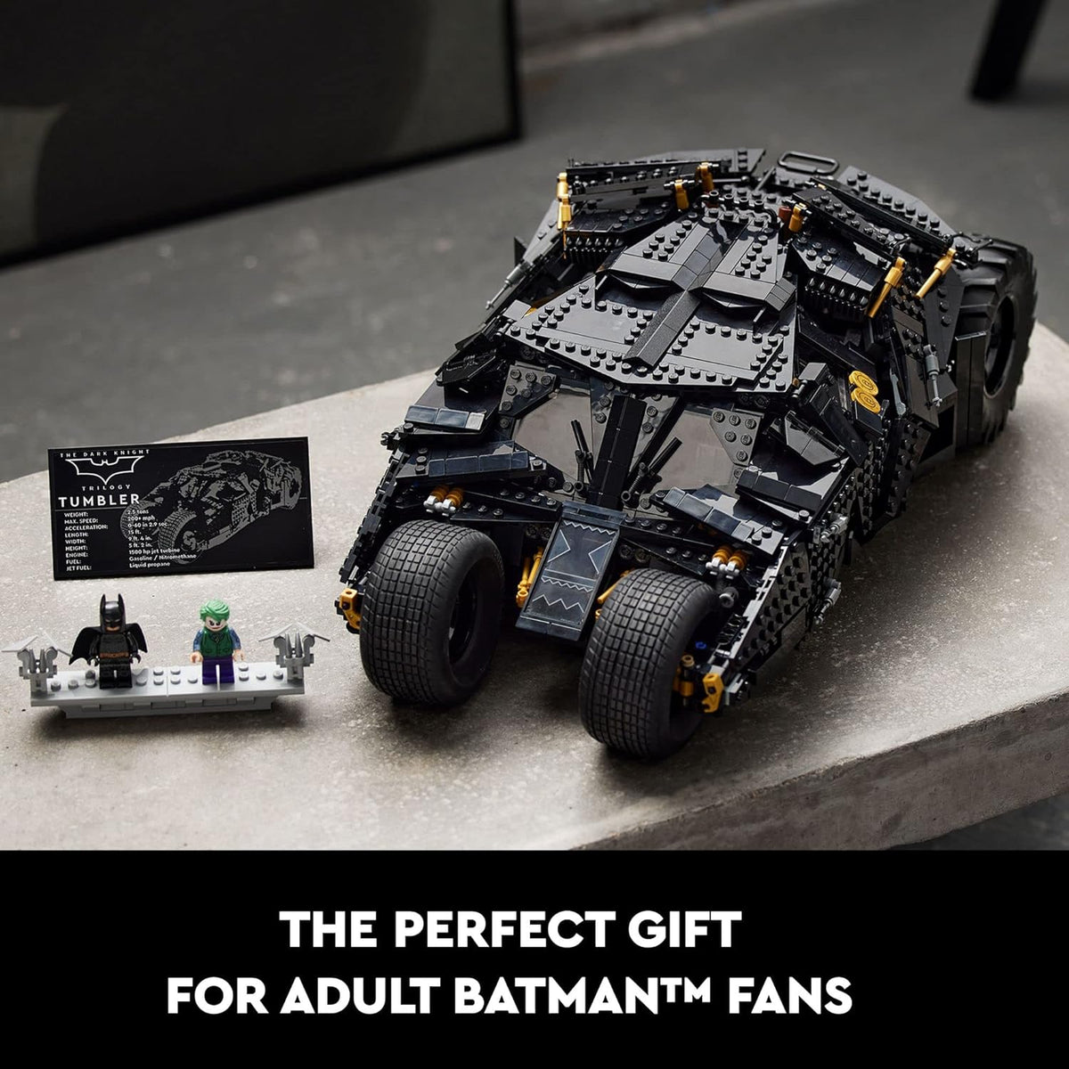 Lego DC Batman Batmobile Tumbler 76240