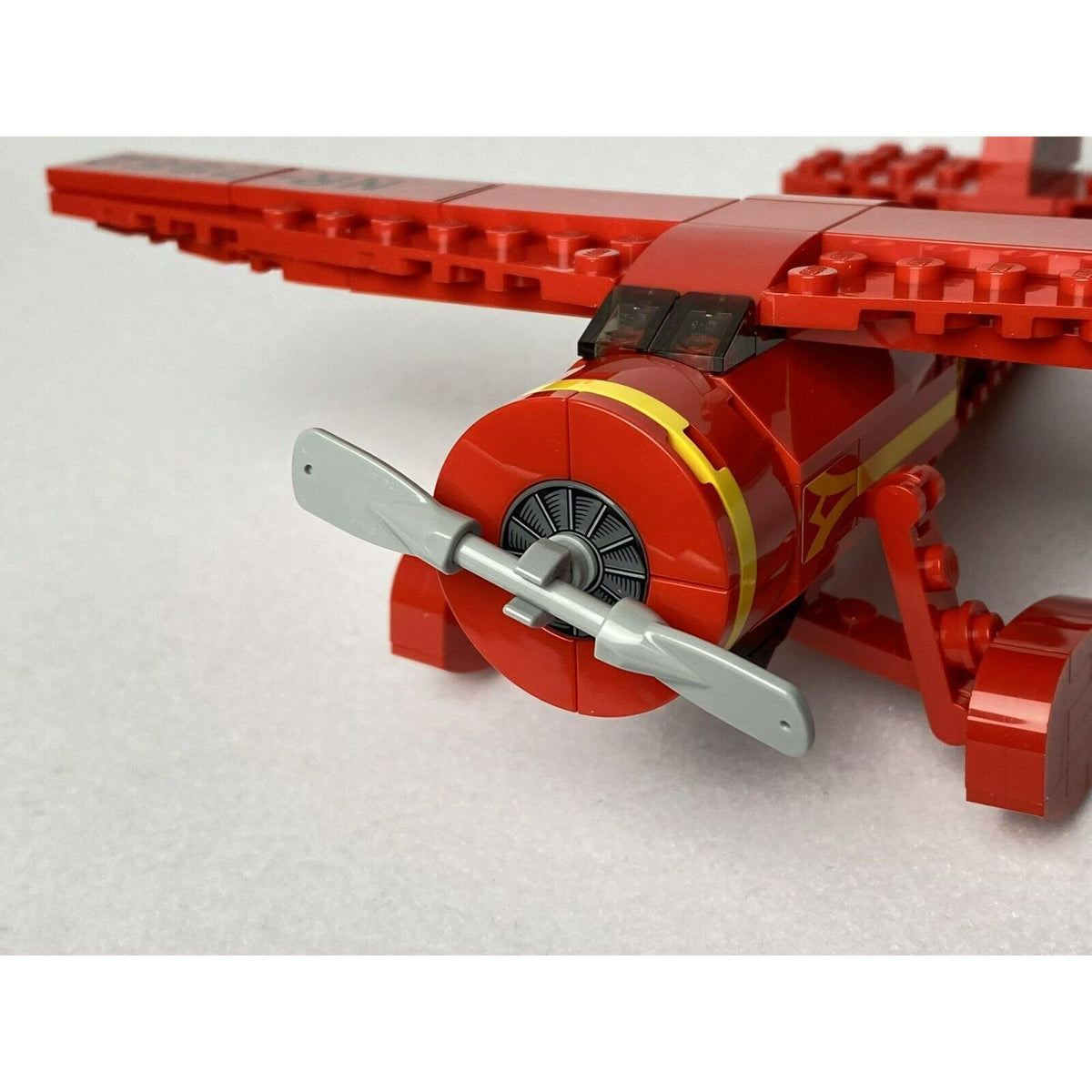 Lego: Amelia Earhart Tribute  International Women&#39;s Day Set 40450